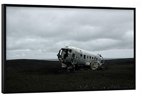 artboxONE Poster mit schwarzem Rahmen 75x50 cm Natur Douglas - Bild Flugzeug Cockpit cool