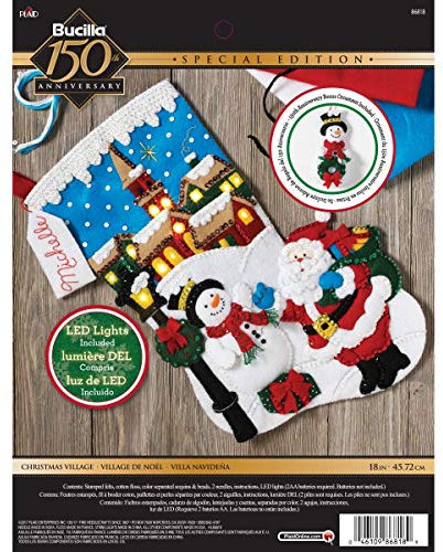 Bucilla 45,7 cm Weihnachtsstrumpf Filz Applikation Kit, 86818 Weihnachtsdorf