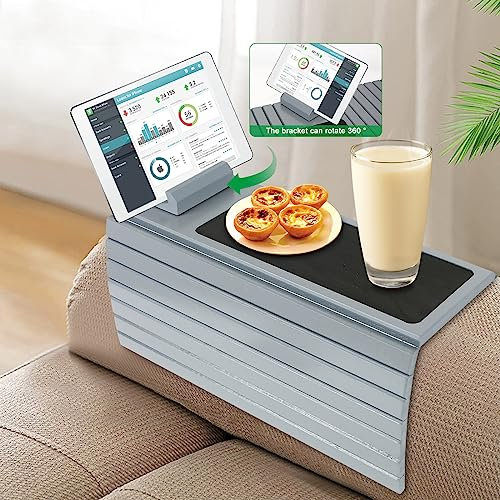 IGTOPS Upgrade-Sofatablett, Rutschfestes Armlehnen Tablett, Couch Tablett aus Bambus, Sofa Armablage Tisch, Couch Getränkehalter mit Anti-Rutsch Kork Pad, Organizer & Couch Ablage (Grau)