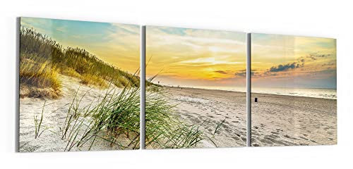 DEQORI Glasbilder Echtglas | Motiv Baltischer Dünenstrand | horizontal 3-teilig 150x50 cm | große XXL Deko | Wandbilder für Wohnzimmer, Schlafzimmer, Flur & Küche | moderne Wanddeko