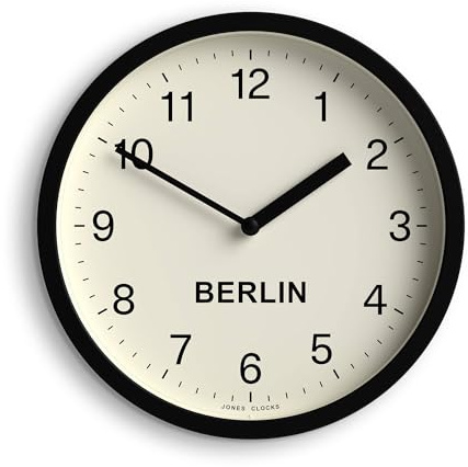 JONES CLOCKS® Berlin Time Zone wanduhr | Kleine weltzeituhr | 20cm | Schwarz | Leicht lesbare Zahlen | Ideal für küchen, homeoffices und gemeinsam genutzte arbeitsbereiche