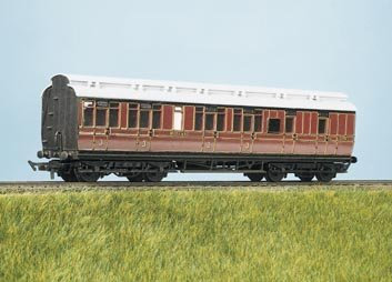 Ratio 723 LMS (Ex. MR) Clerestory compartment coach