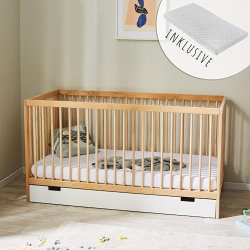 Kids Collective Babybett Kinderbett Gitterbett 70x140 höhenverstellbar & herausnehmbare Sprossen mit Schublade und Matratze Buchenholz Natur sehr stabil Made in Europe von Geburt bis 6. Lebensjahr
