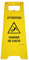 AUA SIGNALETIQUE - Chevalet de signalisation danger de chute - Poids 1kg en plastique jaune