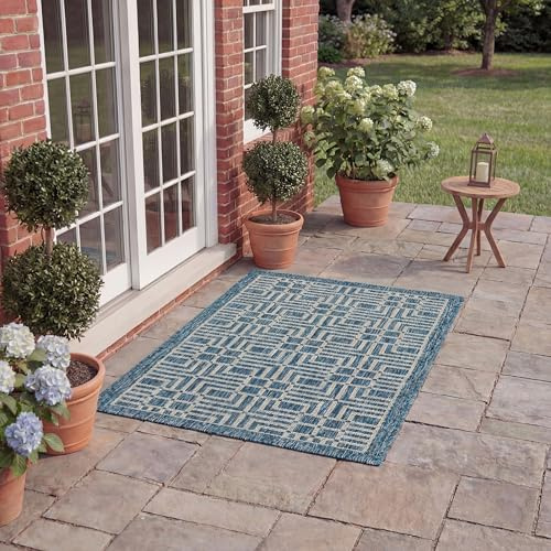SAFAVIEH Washable Rug Outdoor Courtyard Collection - 2' x 3'7, Navy & Grey, Non-Shedding & Easy Cleaning, Ideal for Patio, Front Door, Entryway, Doormat (CY8467-36821)
