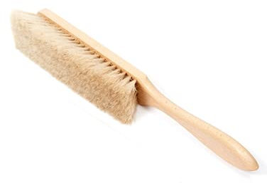 Fornoservice - SPAZZOLA PULISCI BANCO per farina in Vero crine con Impugnatura in Legno da 43 cm - Professionale per laboratorio, pasticceria, panificio, pizzeria