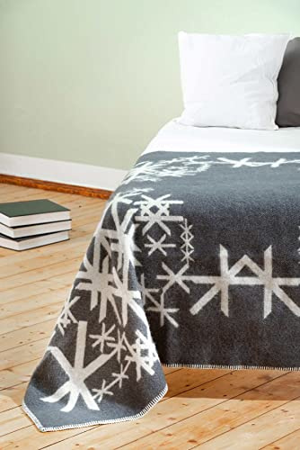 Alrun Nordic Design Nordische Wolldecke - Symbol für Stärke - Dunkelgrau
