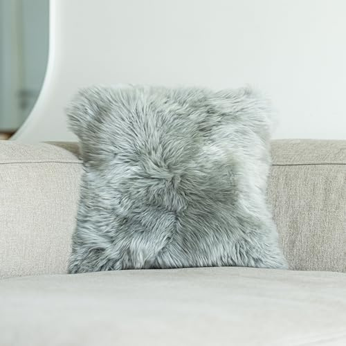 Nordic Sheep Lammfell Kissenbezug 40x40 cm, Kuschelkissen, Hellgrau | Echtes Lammfell auf einer Seite, weich & kuschelig, ideal für Sofa & Bett, viele Farbvarianten