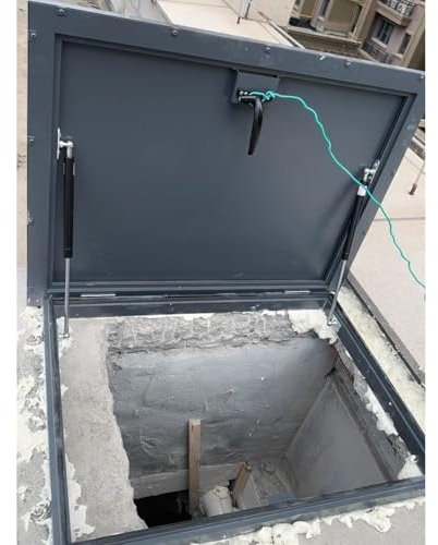 Dachluken Dach Dachluke / Schachtabdeckung mit Hubstützen, Wetterfest Luken Abdeckplatte für Dachbodentreppen / Dachflächenfenster / Dachluken, Stabile Konstruktion Zugangstür & Auslassklappe(29.5x27.