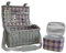 casa.pro Picknickkorb Folldal Komplettset für 2 Personen mit Kühltasche Weidenkorb Picknickset aus Geschirr Gläser Besteck Picknickkoffer 40 x 28 x 25 cm Lila/Beige