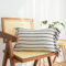 LIGICKY Kissenbezug Boho Streifen Dekorative Kissenbezüge Quaste Weich Kissenhülle Baumwolle Deko Kissen Sofakissen für Wohnzimmer Couch Schlafzimmer Büro Auto 30 x 50 cm Weiß und Schwarz
