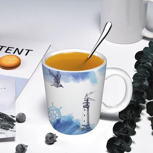 YOIUE Tasse aus Keramik - Große 11oz Tassen 330ml Kaffeetassen mit Henkel, 100% Handbemalt - Trinkgläser mit Griff - Weiß, Seelandschaft mit Leuchtturm am Horizont und einer Möwe.