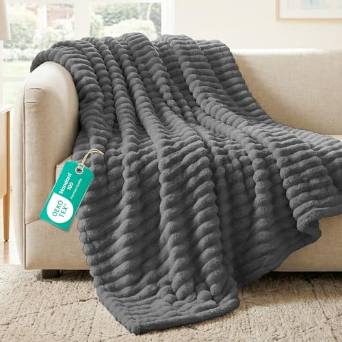 Sunshine Comforts Fleece Stripe Throw Blanket For Sofa - 100% Polyester Soft Cosy Warm Blankets For Bed, Light Warm Soft Cute Throw For Women and Girls - Charcoal, Double (150X200CM)
