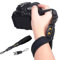 KATLKIU Cinghia da Polso per Fotocamera 31cm – Tracolla Regolabile con Sgancio Rapido, Antiscivolo, Compatibile con Canon Nikon Sony – Ideale per Viaggi e Fotografia Outdoor