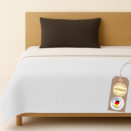 chambry Tagesdecke 140x200 cm - 100 % Baumwolle Waffelstruktur - weiche & atmungsaktive Baumwolldecke - Zeitlose & waschbare Kuscheldecke, Möbelüberwurf, Couchüberwurf oder Bettüberwurf - Weiß