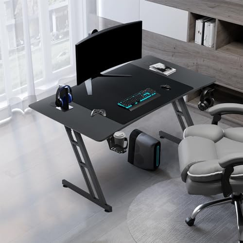 YUENFONG Tavolo da Gaming 120 x 60 cm, Scrivania per PC con Superficie in Fibra di Carbonio, Tavolo da Computer incluso Gancio per Cuffie e Portabicchieri, Nero