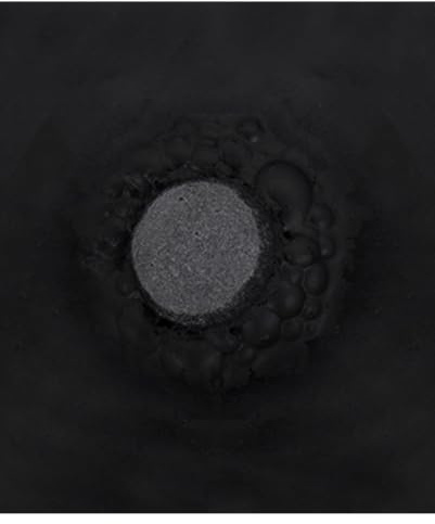 MAGS Schwarze Badebomben mit Brombeer Duft als Geschenkidee für Gothic Fans