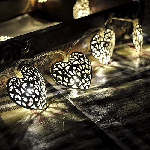 DINOWIN Herz Lichterkette, 20 LED Lichterkette mit LEDs in Herzform batteriebetrieben für Terrasse, Weihnachten, Hochzeit, Valentinstag (Silber)