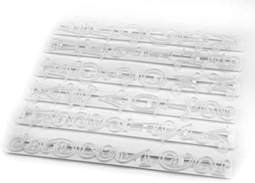 Buchstaben-Ausstecher Set Funky Kunststoff