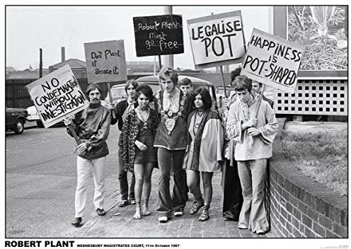 mirrorpix LED Zeppelin Poster WEDNESBURY Magistrates Court 1967 Robert Plant