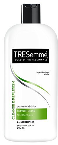 TRESemmé Remoisturising Conditioner, 900 ml, für trockenes Haar, Flasche, 900 ml