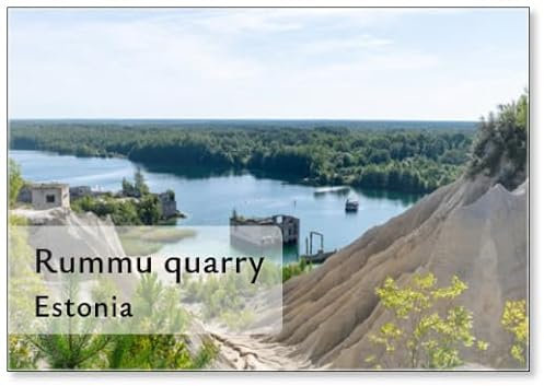 La cantera de Rummu es una cantera de piedra caliza sumergida situada en Rummu, Estonia. Gran parte del área natural de la cantera está bajo un lago formado por agua subterránea, y está situada junto