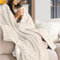 Dreamzie Kuscheldecke Flauschig, Fleecedecke 220x270 cm, Flanell Sofadecke, Weiche Warme Decken Für Bett und Couch, Beige Blanket