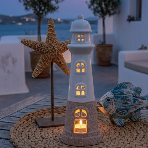 Maritime Porzellan Serie - Dekorative Porzellanserie glasiert und Sand Weiss (Leuchtturm T.-Licht-Halter 25cm)