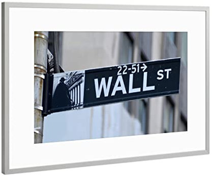 artboxONE Poster mit Rahmen Silber 60x40 cm The Wall Street, New York von sommersbilder - gerahmtes Poster