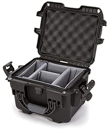 Nanuk 908 wasserdichter Hartschalenkoffer mit gepolsterten Trennwänden, Schwarz