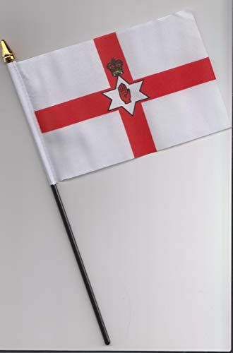 1000 Flags Northern Ireland Hand Flag 25cm Green, White, Red Polyester Small