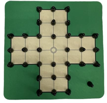 Solitär-Spiel Murmeln Spielbrett Schach Klassische Puzzlebretter Spiel für Teenager