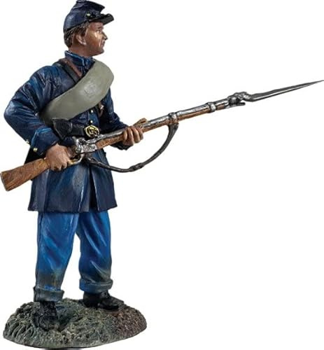 W. Britain Federal in Frock Coat Standing Defending, No.2#31348
