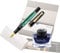 Pelikan Füllhalter Classic 200, Grün-Marmoriert, Feder M (mittel), hochwertiger Kolbenfüller im Geschenk-Etu mit Edelstein Ink Sapphire, 994103, ‎Schwarz-grün | Geschenkset
