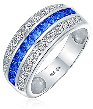 Bague De Mariage Large À Trois Rangs En Argent Sterling .925 Style Art Déco Avec Saphir Bleu Simulé Zircon Cubique Aaa Coupe Princesse Serti En Demi-Éternité Dôme S Ajustement Confortable 8Mm.