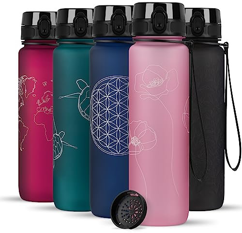 720°DGREE Trinkflasche 1l mit Motiv “uberBottle“ +Sieb - Auslaufsicher, Leicht, BPA-Frei, Bruchsicher - Wasserflasche für Uni, Sport, Fitness, Fahrrad, Outdoor - Mehrweg Tritan Sportflasche - Rosa