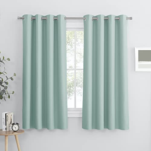 PONY DANCE Verdunklungsvorhänge Ösen Gardienen 2-Set Kurze Gardinen Blickdicht Thermovorhang Schlafzimmer Gardinen und Vorhänge Verdunkelung, H 158 x B 132 cm, Sommergrün