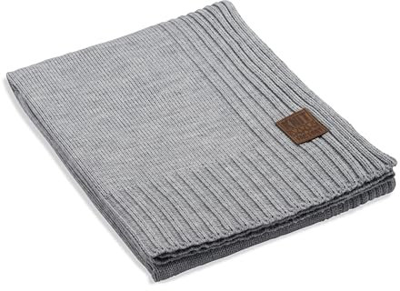 KNIT FACTORY - Uni Gestrickte Decke - Wohndecke - Kuscheldecke - Gestrickte Sofadecke - Plaid aus Wolle - Wolldecke - Grau - 160x130 cm