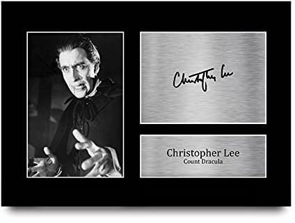 HWC Trading A4 Christopher Lee Dracula Wanddekoration, Signiert Autogramm Bild Für Film-Erinnerungsstücke-Fans - A4 Eingerahmt