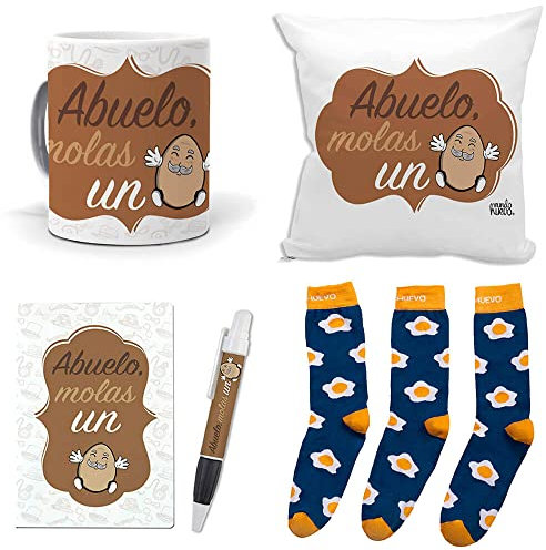 Mega Regalo Personalizado para Abuelos. Abuelo molas un Huevo. Taza, cojin, libreta, boli y Trio de Calcetines