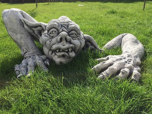 Steinfigur Gnom Troll Gargoyle aus der Erde ca. 72 kg Frostfest Wasserfest Stein