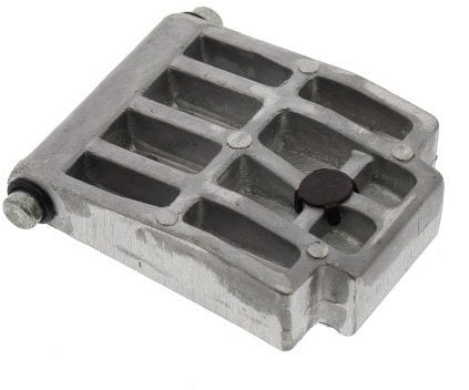 QT178 - Shredder Counter Plate: Qualcast SDS2810