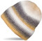 styleBREAKER Damen Strickmütze mit Streifen Farbverlauf im Ombré Look, Feinstrick Mütze, Strick Beanie 04024199, Farbe:Beige-Grau-Weiß