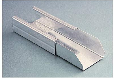 Raccord linéaire pour cloison sèche pour la jonction de profils de plafond. Est lié au profil pour permettre une jonction linéaire. En acier zingué.