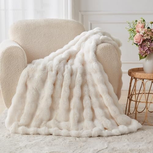 Lotus Karen Überwurfdecke aus Kunstfell, cremeweiß – große Blasen-Kaninchen, flauschige Decke für Couch, kleine, flauschige, flauschige und gemütliche Decke, dicke pelzige Plüsch-Zotteldecken, 127 x