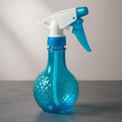 Spray Bottles Water Spray Bottle Mist Water Oil Liquid Dishwasher Plastic Spray Bottles Cleaning Refilling Gardening Trigger Empty Home Kitchen Restaurant School Creative Bottle 500ml Blue (1 Count)