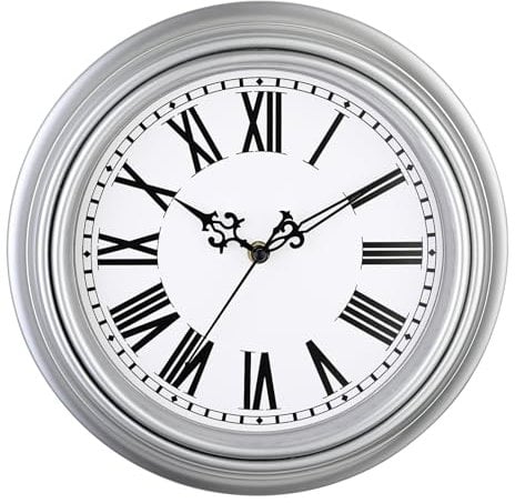 Plumeet Klassische 30cm Wanduhr - Ruhige Retro Uhr Ohne Tickgeräusche Mit Römischen Ziffern für Wohnzimmer, Schlafzimmer - Silberfarben