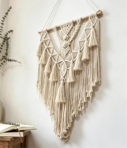 Umllpet Makramee Wandbehang Boho Wanddeko 70x40cm, Handgewebter Wandteppich aus Baumwolle mit Quasten und Holzstab, Boho Tapisserie für Wohnzimmer Schlafzimmer Balkon Deko, Wanddekor Geschenkidee