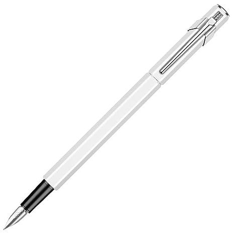 Caran d´Ache 0840.001 Füllhalter Classic Line Weiß