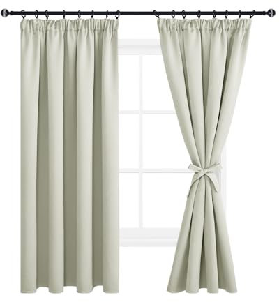 DWCN Vorhänge mit Kräuselband Blickdicht Vorhänge Küche Gardinen Kurz Verdunkelungsvorhang mit Vorhang-Krawatten, Thermovorhang Vorhänge Küche für Schlafzimmer, 137x117cm(HxB), Hell Beige, 2er Set